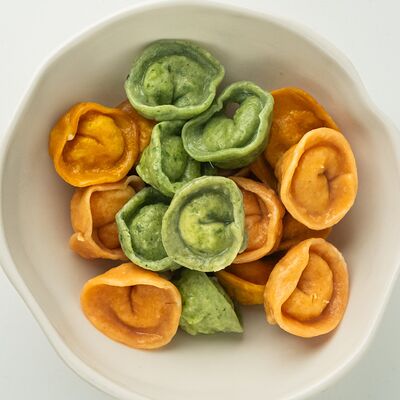 Пельмени Курица цветные в Неспешник по цене 525 ₽