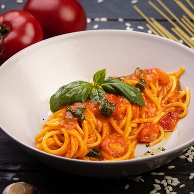 Томаты базилик в Babbo family cafe по цене 690 ₽