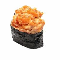 Гункан с лососем в EDZO SUSHI