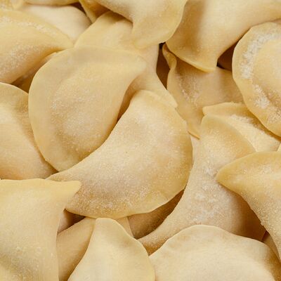 Вареники с вишней (полуфабрикат) в Testovarka по цене 950 ₽