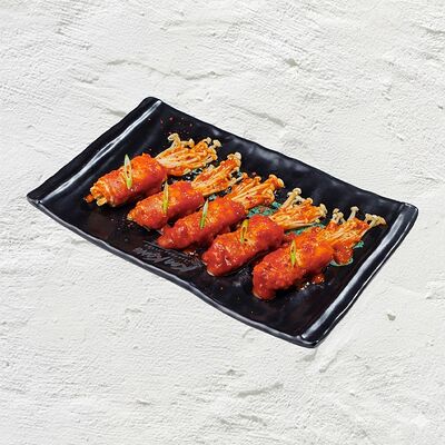 Эноки в беконе в остром соусе в KimKong по цене 506 ₽