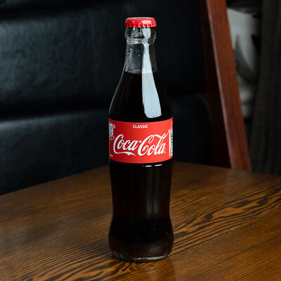 Coca-Cola в Ezo Izakaya по цене 350 ₽