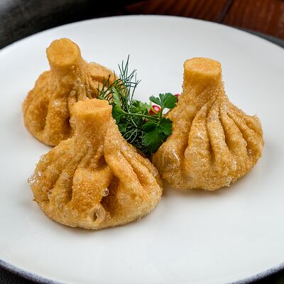 Жареные хинкали с креветками в Утомленные солнцем по цене 540 ₽