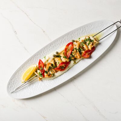 Шашлык из кальмара с пюре из цветной капусты в Шале Берёзка по цене 1150 ₽