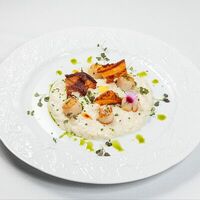 Сливочное ризотто с морскими гребешками в Sabor de la Vida