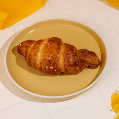 Круассан с заварным кремом в Пекарня Буханка по цене 195 ₽