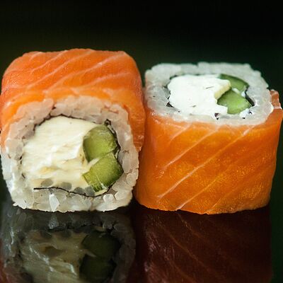 Филадельфия классическая в Sushimen по цене 950 ₽
