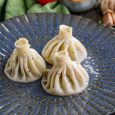 Хинкали с грибами в Пряности & Радости на Васильевском по цене 95