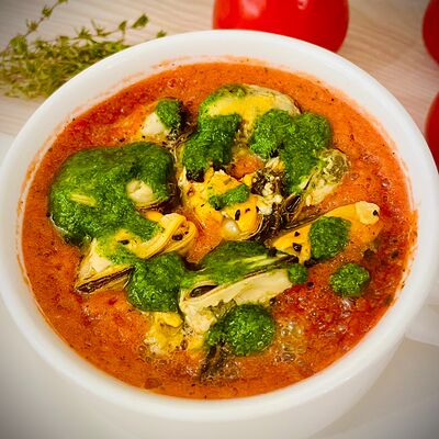 Томатный суп с мидиями в Povar Otti по цене 398 ₽