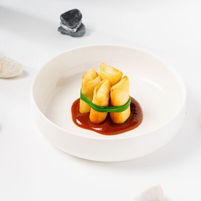 Спринг роллы с курицей в Филадельфия по цене 369 ₽