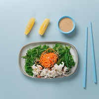 Салат Чука с крабом в Rollwell