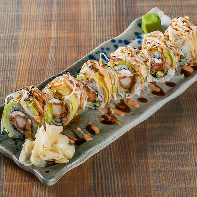 Ролл Калифорнейшен с креветкой в Bao по цене 710 ₽