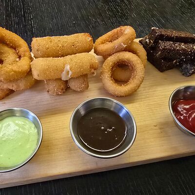 Закуска под пиво в Траттория Semplice по цене 990 ₽