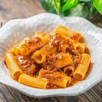 Ригатони с рагу из кабана в Самовар