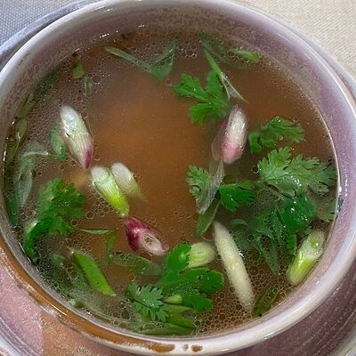 Куриный суп в Burgers and Crabs по цене 550 ₽