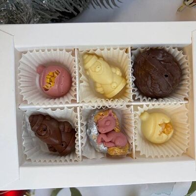 Новогоднее ассорти шоколадных фигурок в Cocodor по цене 860 ₽