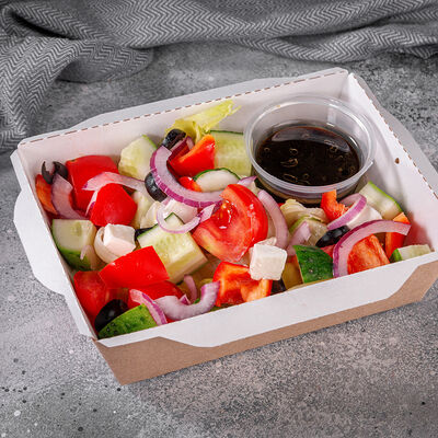 Салат Греческий в КОМБИНАТ шаурма и стритфуд по цене 262 ₽