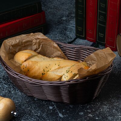 Багет с чесноком и сливочным маслом в McKey Pub & Restauraunt по цене 330 ₽