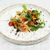 Зеленый салат с лососем в Папаха по цене 540