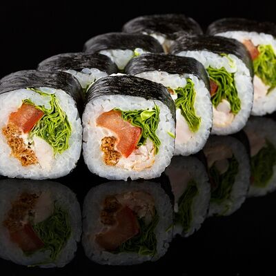 Ролл Цезарь в Sushi & Rollzz по цене 460 ₽