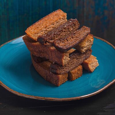 Гренки с чесноком в Длинный нос по цене 250 ₽