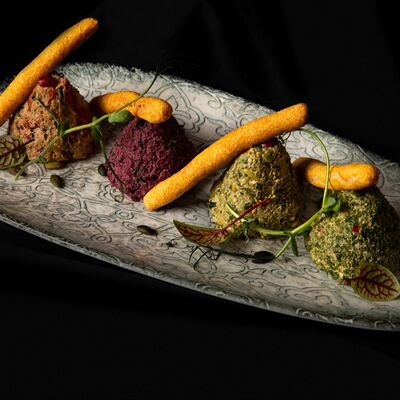 Ассорти из пхали в Qalaquri family по цене 1160 ₽