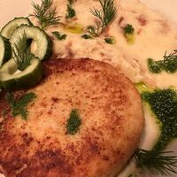 Котлета из трески с картофельным пюре в Геология