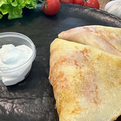 Блинчики Сыр и ветчина в Сметанин Пицца по цене 350 ₽
