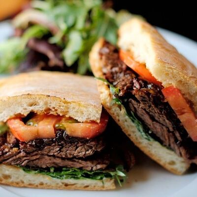 Шаурма Рваная говядина в чиабатте в Кебабар по цене 769 ₽