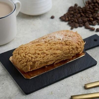 Эклер ванильный патисьер в De Paris БИСТРО по цене 480 ₽