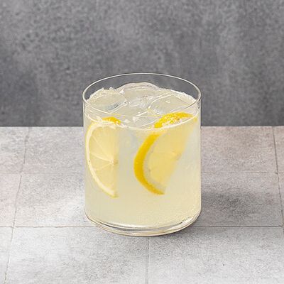 Лимонад классический в Шоколадница по цене 390 ₽