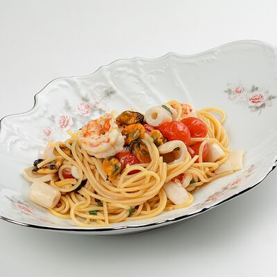 Спагетти Дары моря в Bistrot по цене 2300 ₽