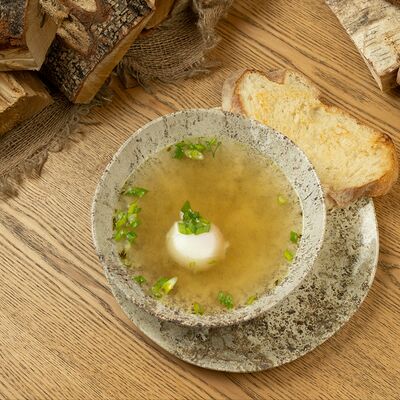 Куриный бульон с яйцом в Печь по цене 200 ₽