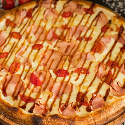 С ветчиной из индейки в Pizza&Pasta по цене 960 ₽