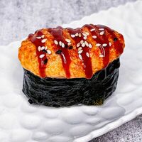 Запеченные суши с креветкой в Sushi Storm