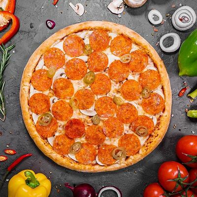 Пицца Пеперони (острая) в Суши Пати по цене 1000 ₽