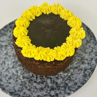 Бенто торт банан-карамель в Ля Галетт по цене 600 ₽