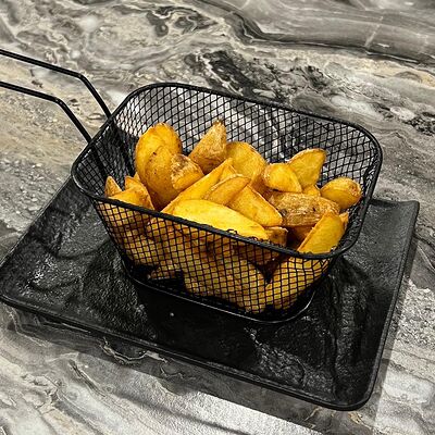 Картофель по-деревенски в Суши-бар Макото по цене 250 ₽