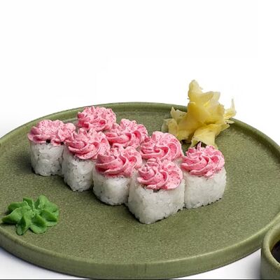 Пинк ролл в Нишитяко по цене 393 ₽