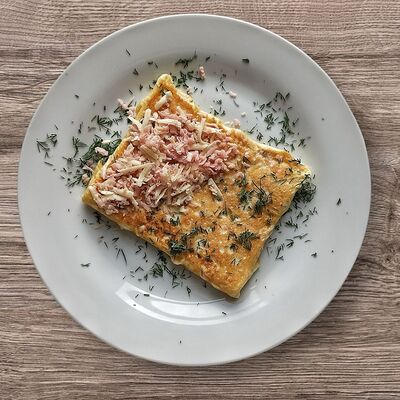 Омлет с ветчиной и сыром в Вкусная усадьба по цене 180 ₽