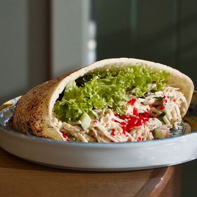 Пита с крабомв Orengo food по цене 610 ₽