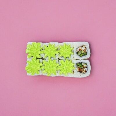 Ролл Сливочный угорь в ХрюЧего по цене 399 ₽