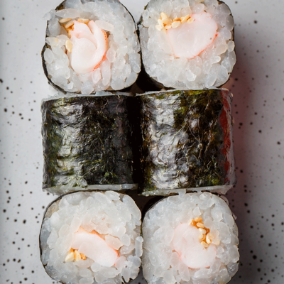 Маки-ролл Эби в БАМБУК-БАР по цене 120 ₽