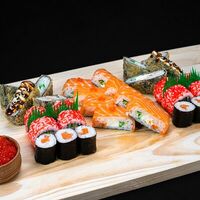 Сет Майбокс в Barrel Sushi