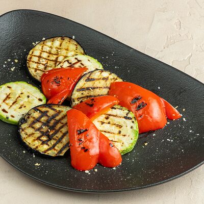 Овощи гриль с прованскими травами в Brasserie Kriek по цене 590 ₽