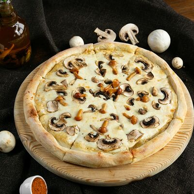 Пицца Грибная в Pizza Milano по цене 830 ₽