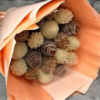 Букет из клубники в шоколаде Осенний бал в Berry sweets
