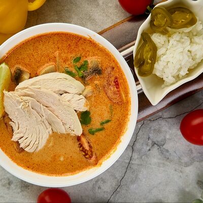 Том ям с курицей в Sushist по цене 630 ₽