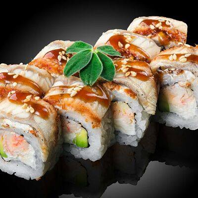 Дракон в Sushi & More по цене 930 ₽