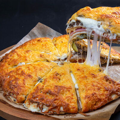 Пицца Грибная в Crazy Brothers по цене 1590 ₽